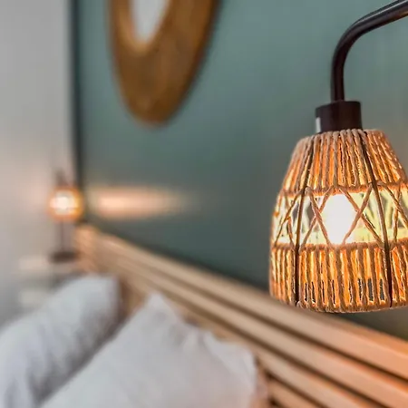 #ib The Little Terrace Grenoble