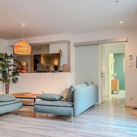 #ib The Little Terrace * Grenoble